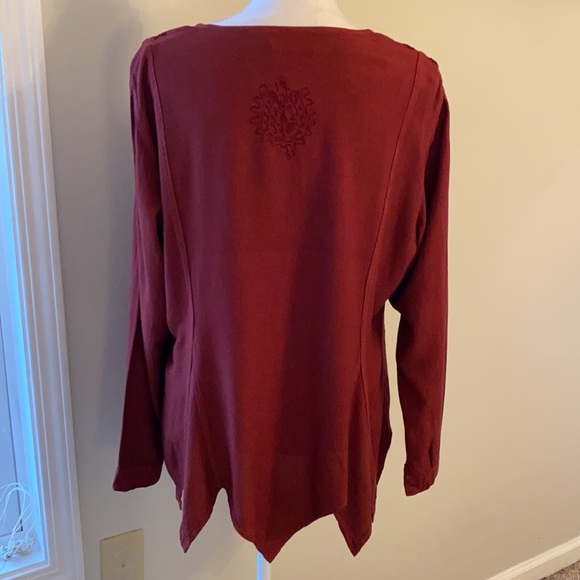 Vintage • Maroon Embroidered Peasant Top - Picture 5 of 12